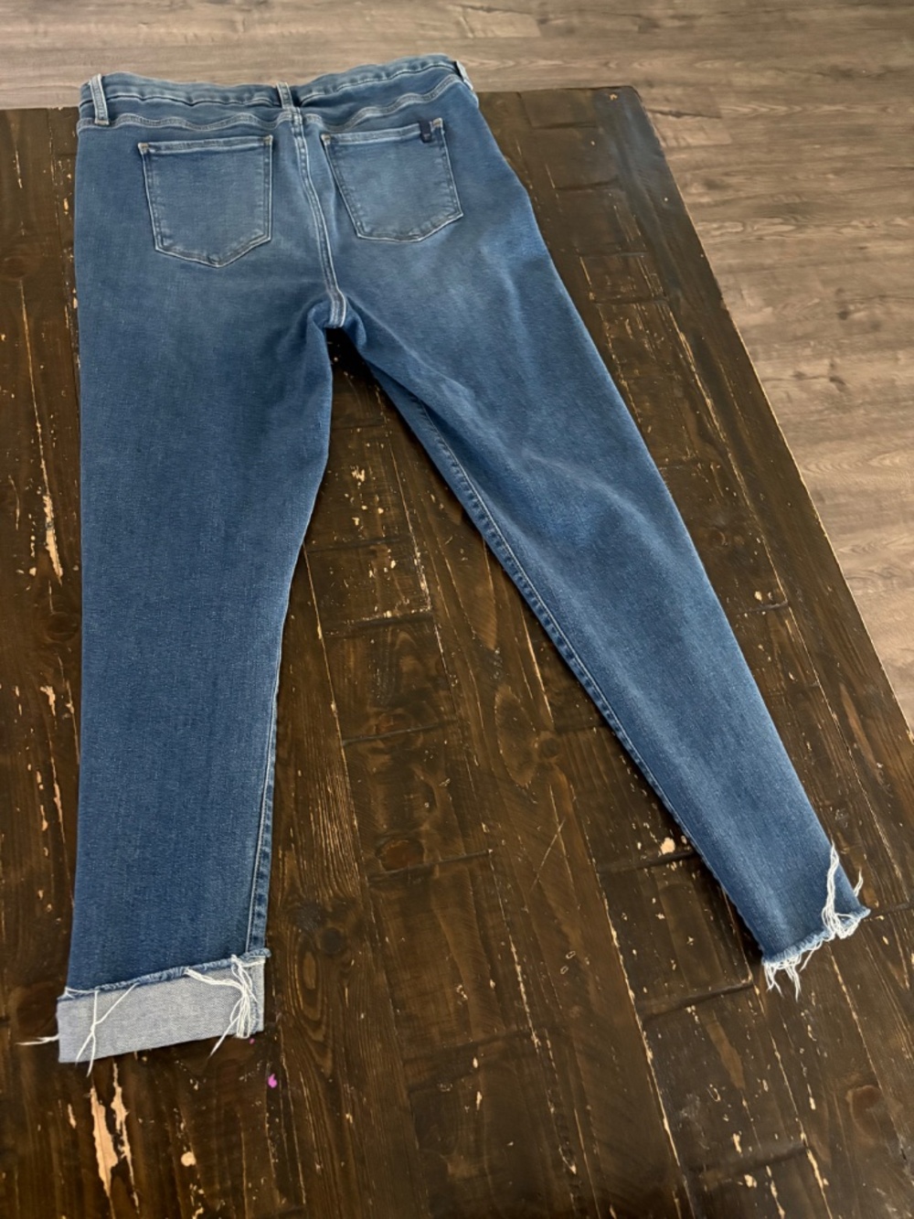Joe’s Honey Jeans - Picture 2 of 5